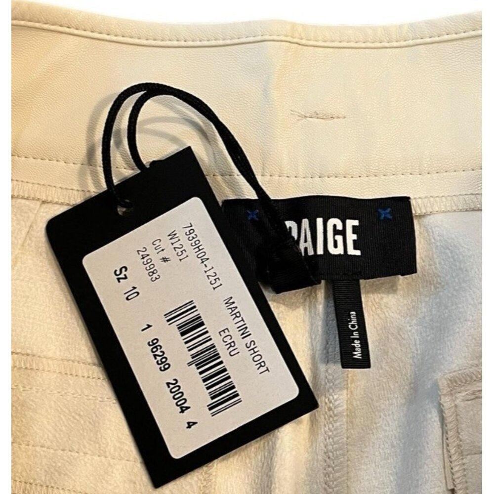 PAIGE Ladies Size 10 Martini Shorts Ecru White Faux Leather Pleated NWT $189 - Picture 4 of 5